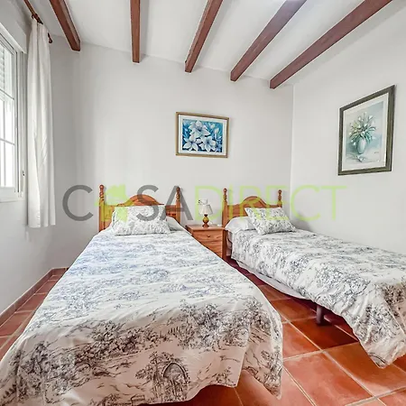 Discover Beautiful Penthouse Located In The Heart Of Nerja, On The Iconic C Apartment *