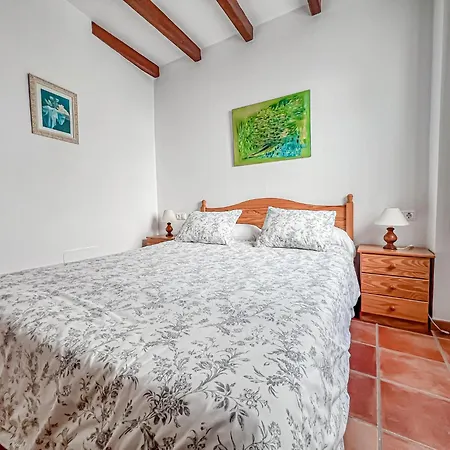 Discover Beautiful Penthouse Located In The Heart Of Nerja, On The Iconic C * Nerja